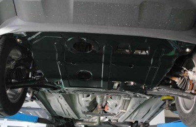 新車加裝底盤護板 發動機的“金鐘罩”還是商家的“增收板”？